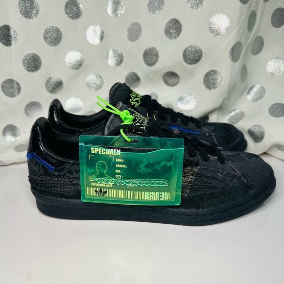 Adidas - Picture 5 of 12